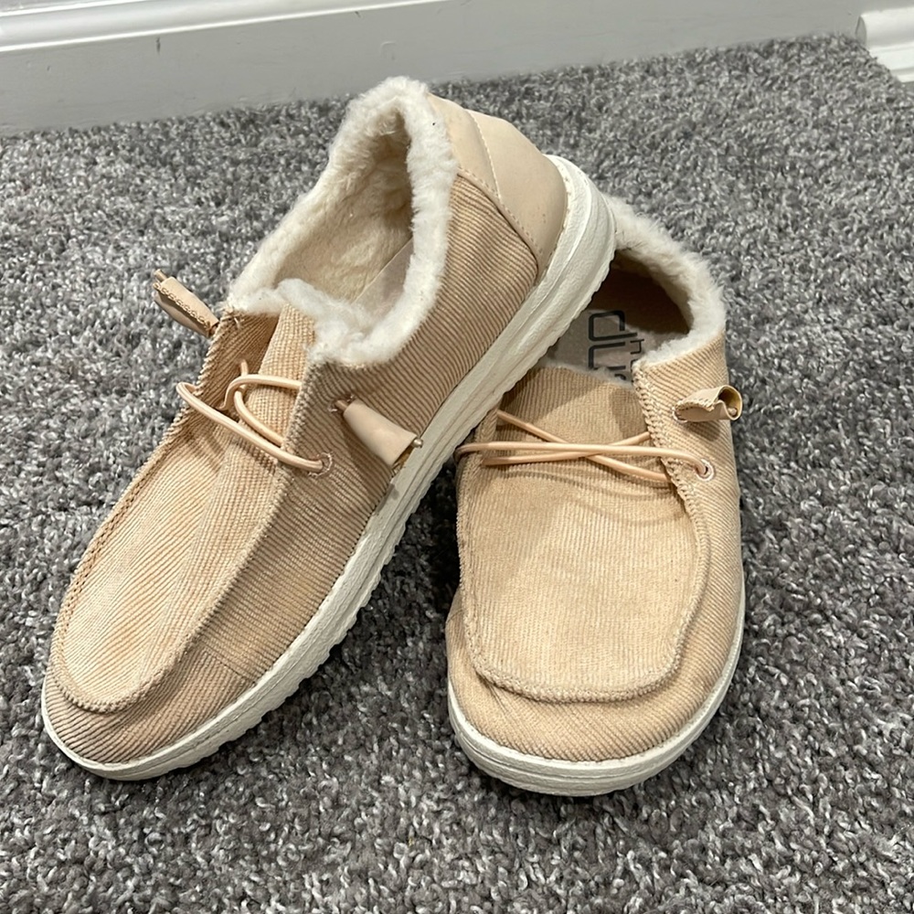 Hey Dude fur lined shoes